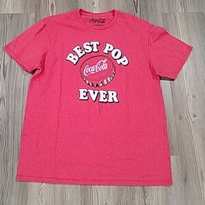 Coca Cola Men’s Heather Red Best Pop Ever Coke Retro Street T-Shirt Size Large.